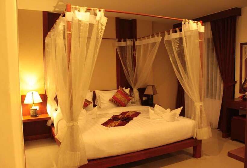 جناح, Patong Hemingway S