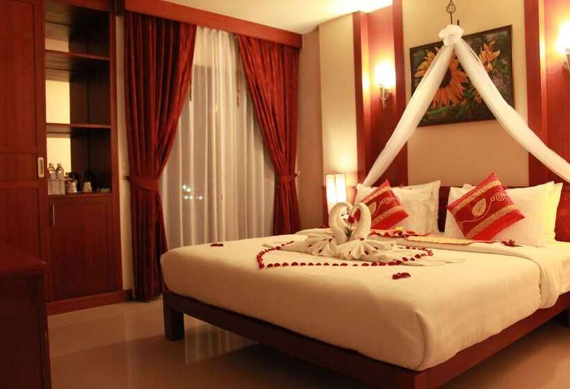 جناح, Patong Hemingway S