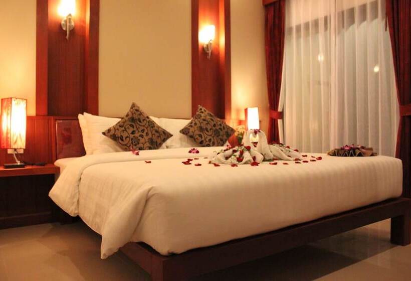 غرفة سوبيريور, Patong Hemingway S