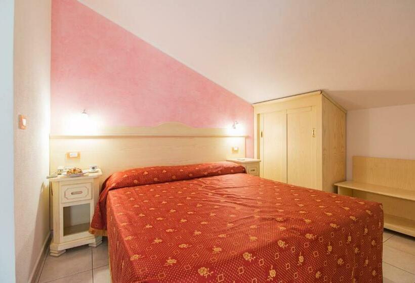 غرفة قياسية, San Francisco