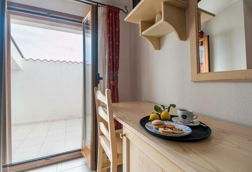 غرفة قياسية, San Francisco