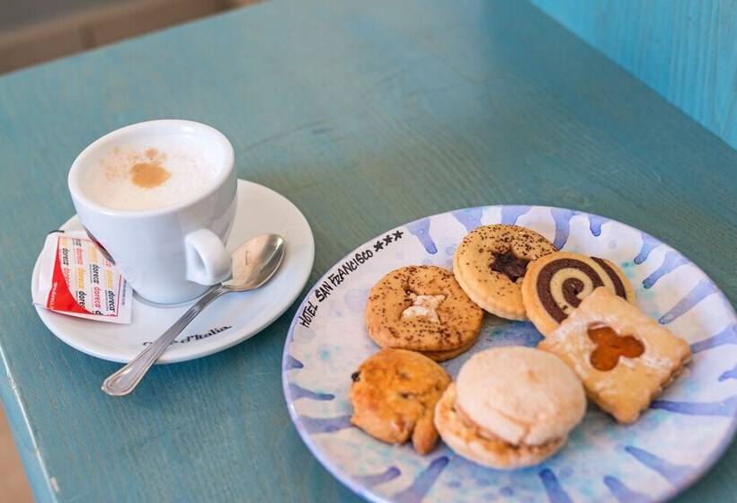 غرفة قياسية, San Francisco