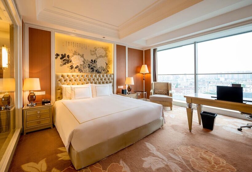 Номер Deluxe, Tonino Lamborghini Hotel Kunshan City Center
