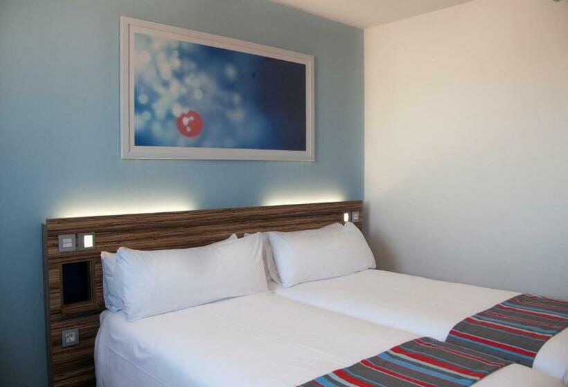 غرفة قياسية, Travelodge Madrid Metropolitano