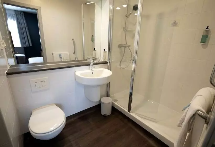اتاق استاندارد, Travelodge Madrid Metropolitano