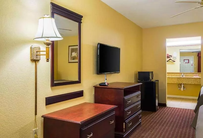スタンダードルーム, Econo Lodge Inn & Suites Bryant