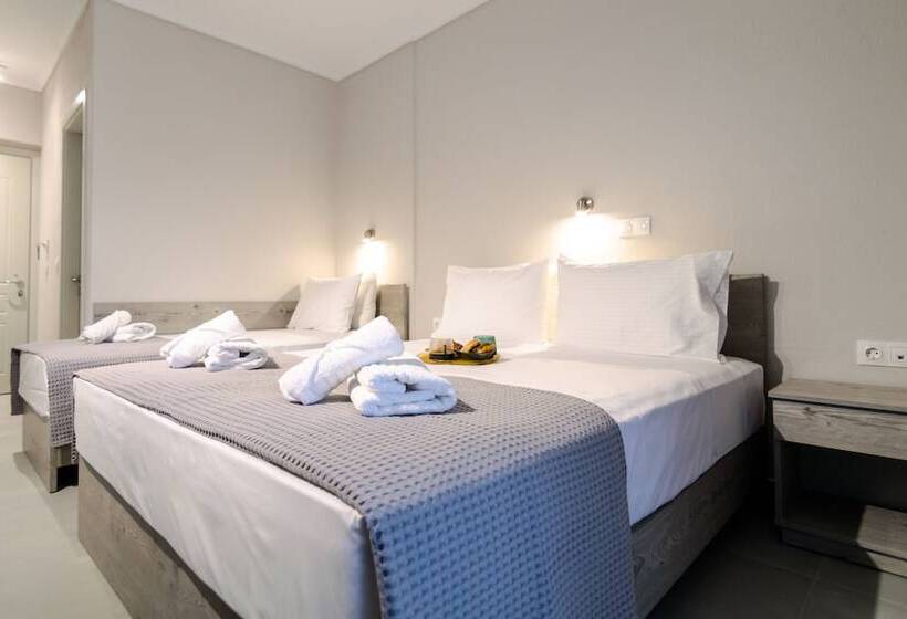 Triple Room Sea View, Samel Hotel