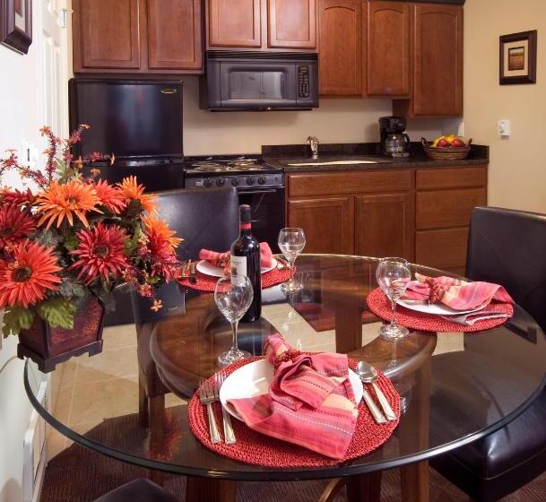 جناح غرفتين نوم, Stratford Suites Spokane Airport