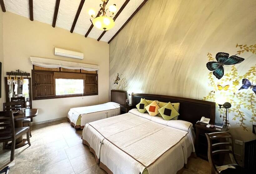 Трехместный Номер Superior, Tequendama Hotel Campestre Villavicencio