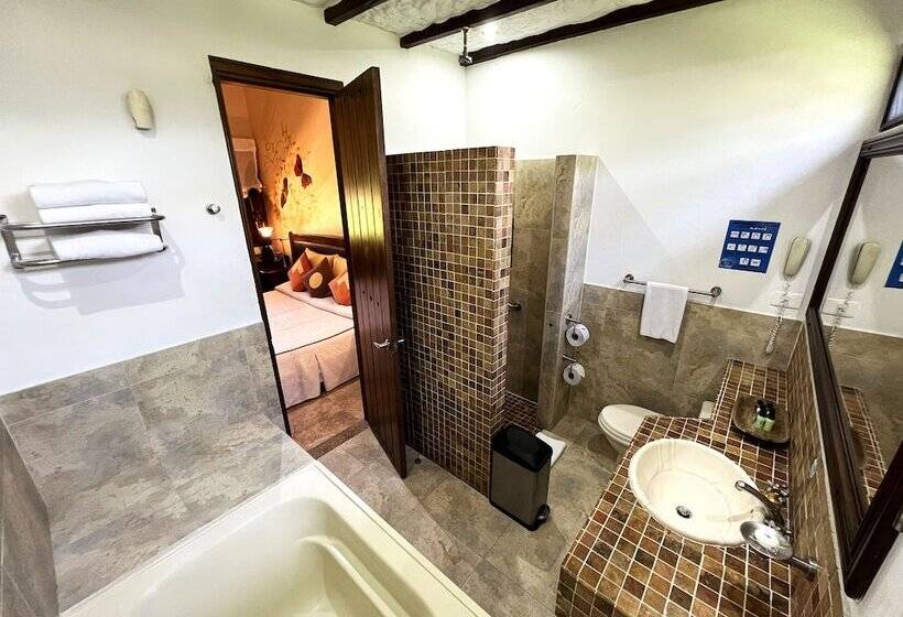 Четырехместный Номер Superior, Tequendama Hotel Campestre Villavicencio