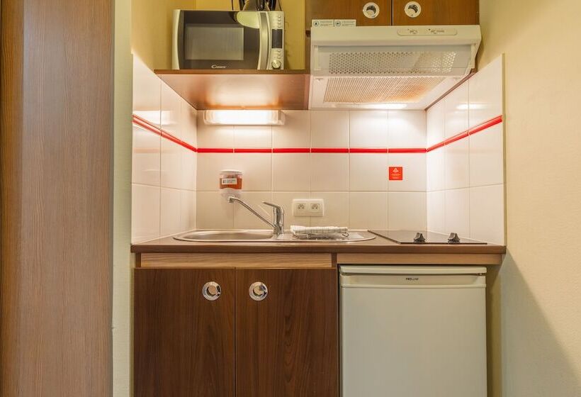 إستوديو سوبيريور, Zenitude Hôtel Résidences Magny Les Hameaux