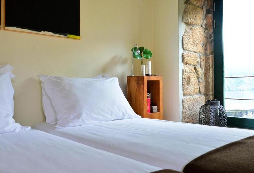 １ベッドルームアパートメント, Casas De Pousadouro