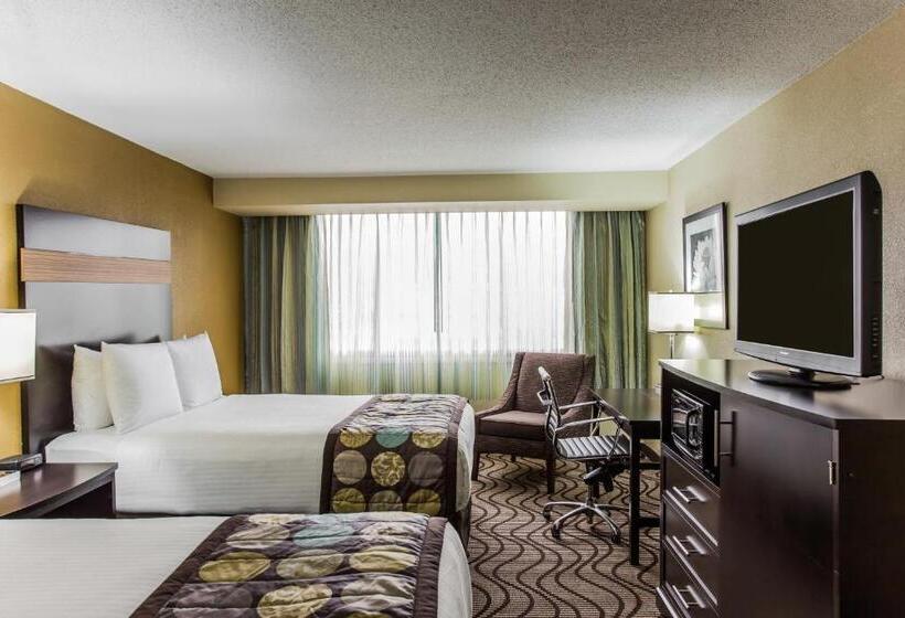 اتاق استاندارد برای معلولان, Clarion Hotel Airport & Conference Center