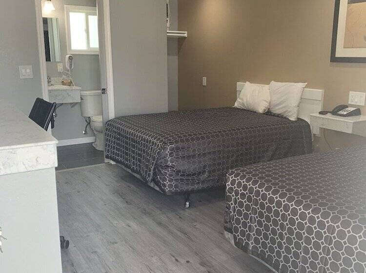 Номер Стандарт, Colusa Motel
