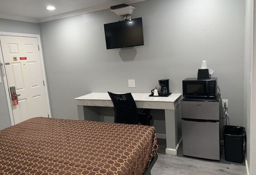 스탠다드 룸 킹사이즈 침대, Colusa Motel