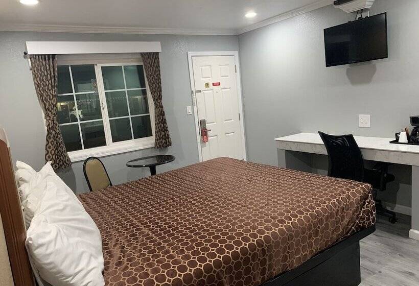 Стандартный Номер Кровать Кинг, Colusa Motel