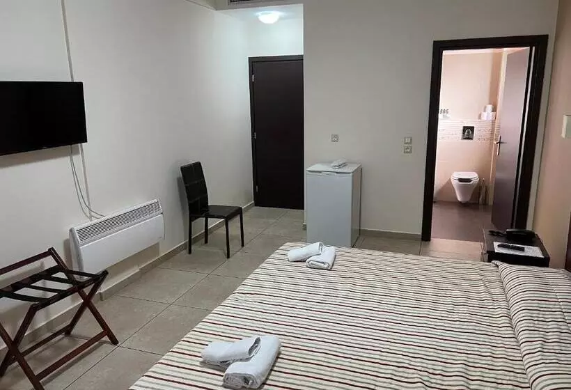 اتاق اکونومی, Aenaon Rooms