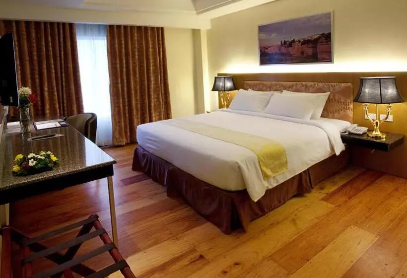 Executive Suite, Elizabeth Cebu