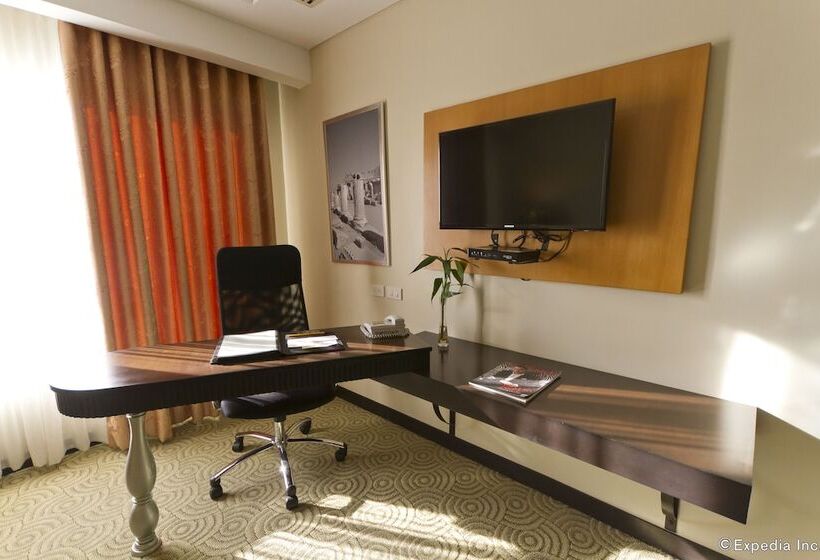 이그제큐티브 스위트, Elizabeth Cebu