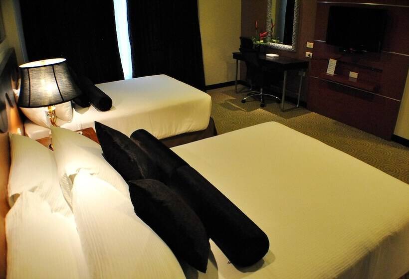 펜트하우스 스위트, Elizabeth Cebu