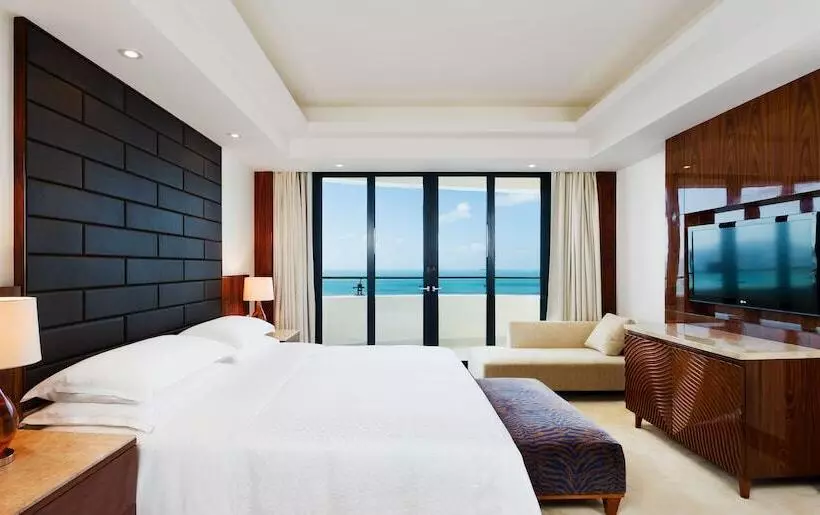 プレジデントスイートルーム, Four Points By Sheraton Hainan, Sanya