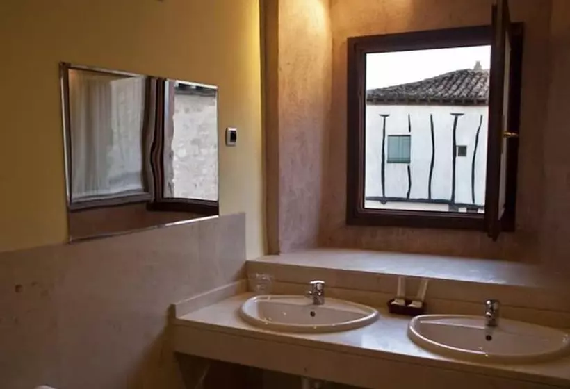 اتاق استاندارد, Hospederia Porta Coeli