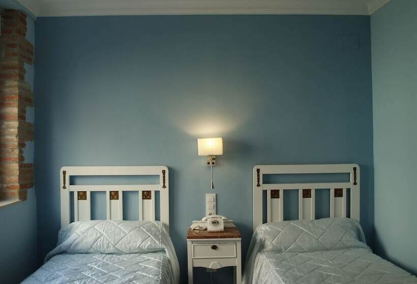 Номер Стандарт, Nou Casablanca