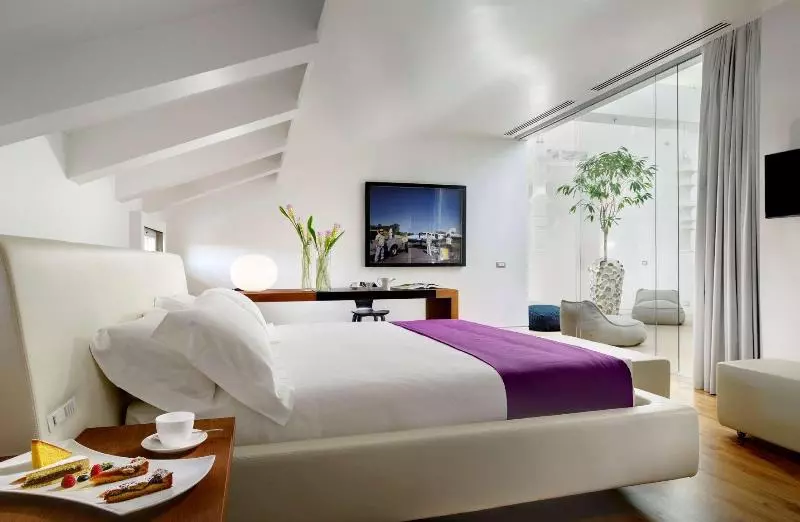 Camera Premium, Palazzo Montemartini Rome, A Radisson Collection