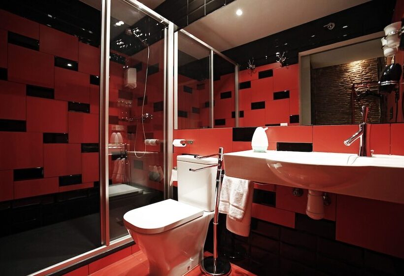 חדר סטנדרט לארבעה, Pension Basque Boutique