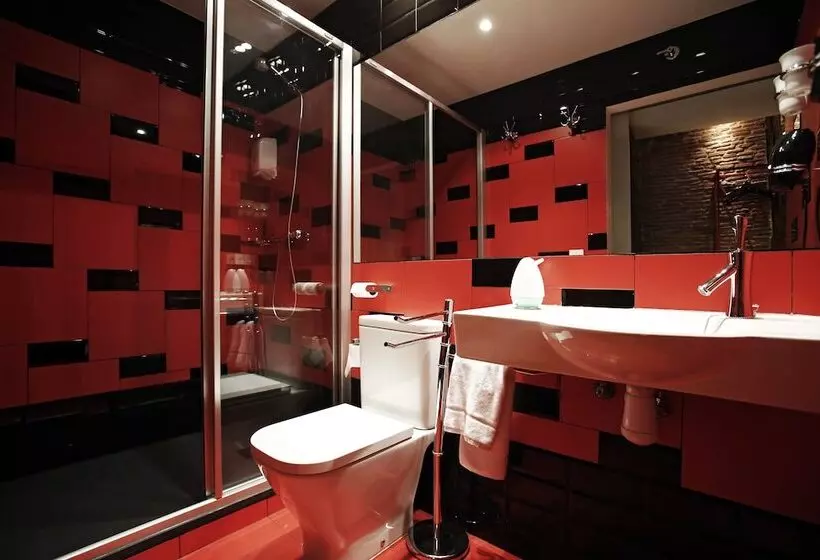اتاق استاندارد چهار تخته, Pension Basque Boutique