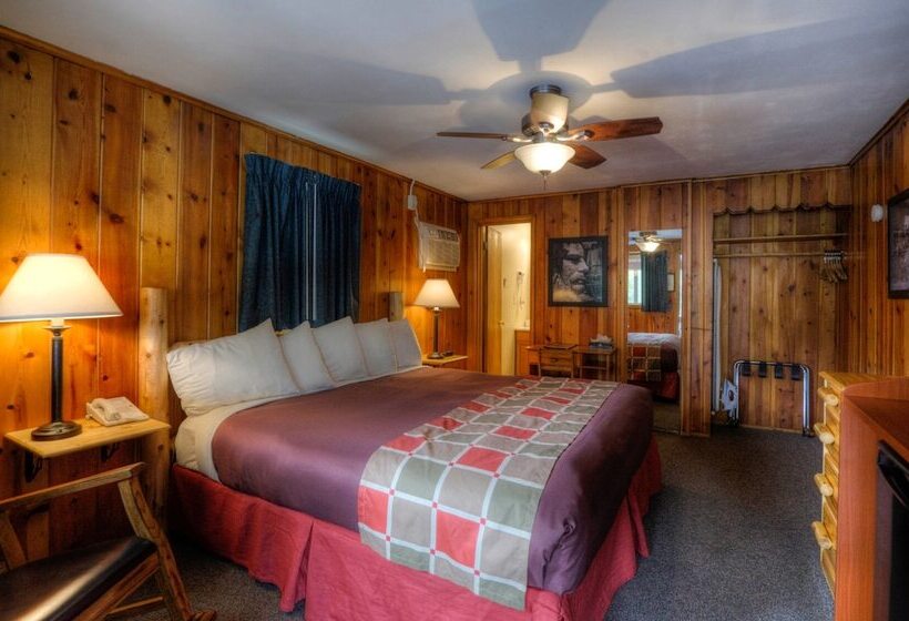 キャビン, Powder House Lodge