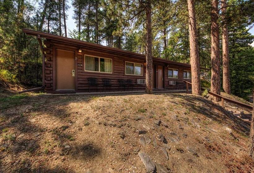 ４ベッドルームアパートメント, Powder House Lodge