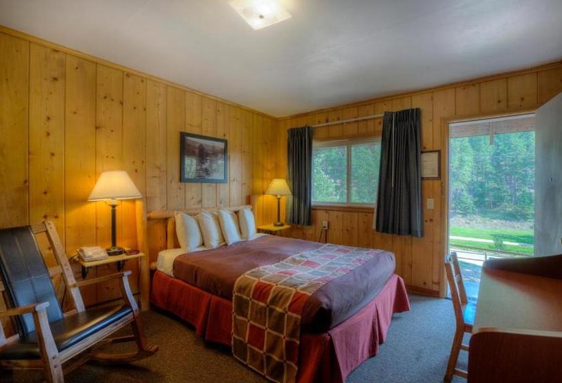 ４ベッドルームアパートメント, Powder House Lodge