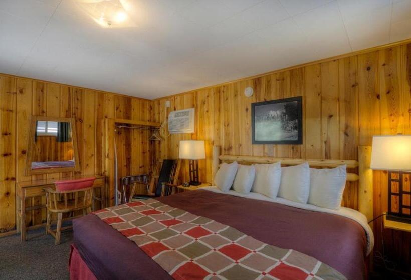 キャビン, Powder House Lodge