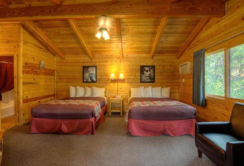 キャビン, Powder House Lodge