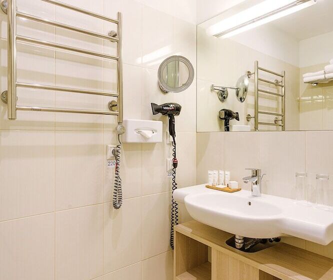 اتاق استاندارد با چشم‌انداز پارک, Radisson Hotel Old Town Riga