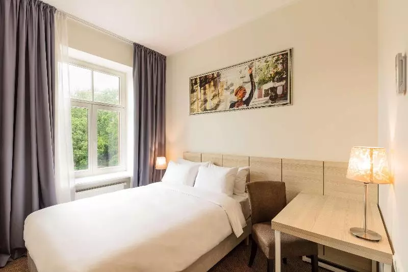 Chambre Standard Vue Parc, Radisson Hotel Old Town Riga
