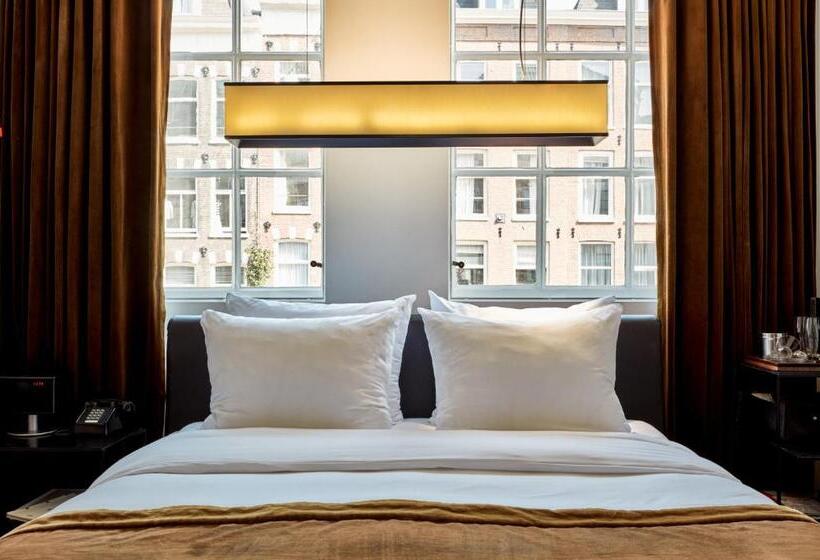 اتاق استاندارد, Sir Albert Hotel, Part Of Sircle Collection