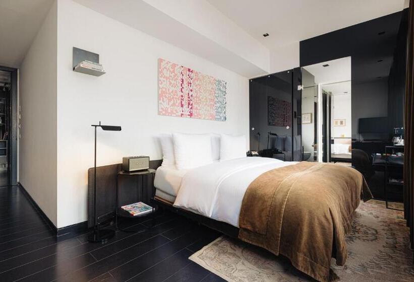 سوییت لوکس, Sir Albert Hotel, Part Of Sircle Collection