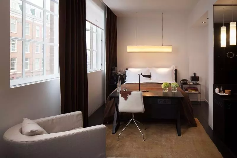 Suite, Sir Albert Hotel, Part Of Sircle Collection