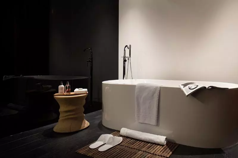 Deluxe Suite, Sir Albert Hotel, Part Of Sircle Collection