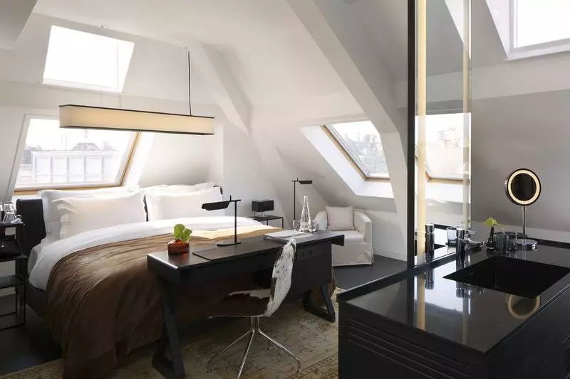 Deluxe Room, Sir Albert Hotel, Part Of Sircle Collection