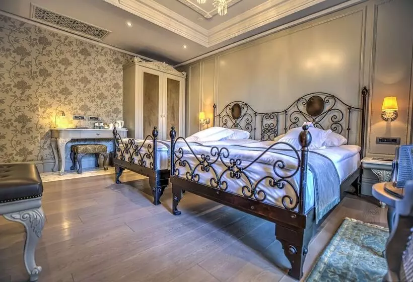 Superior Room, Mfb Tarabya