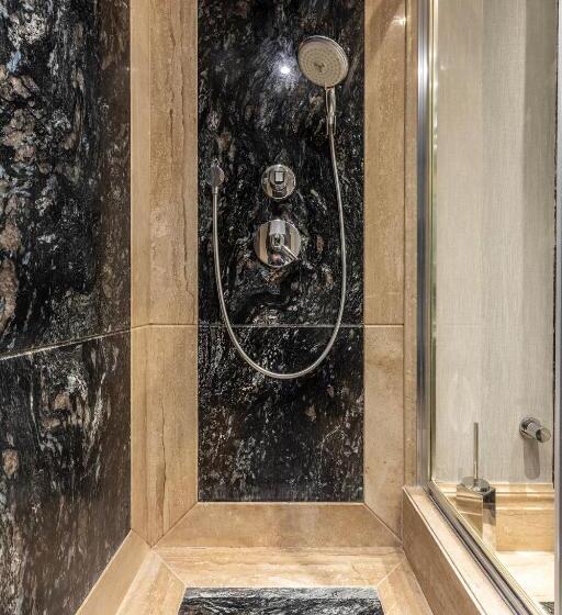 Family Suite, Mfb Tarabya