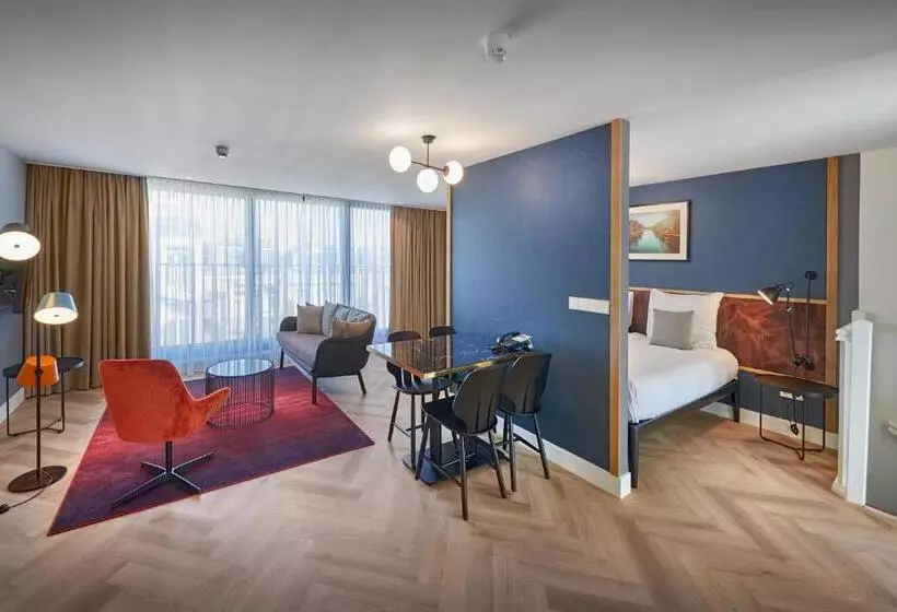 مجموعه ویستا شهر, Nova Apartments Amsterdam