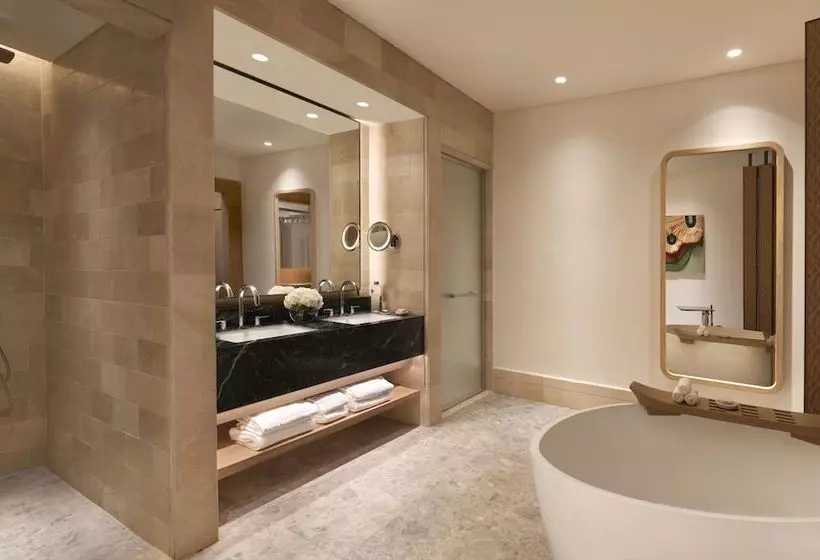 Sviitti King-vuode, Sofitel Dubai The Palm Resort & Spa