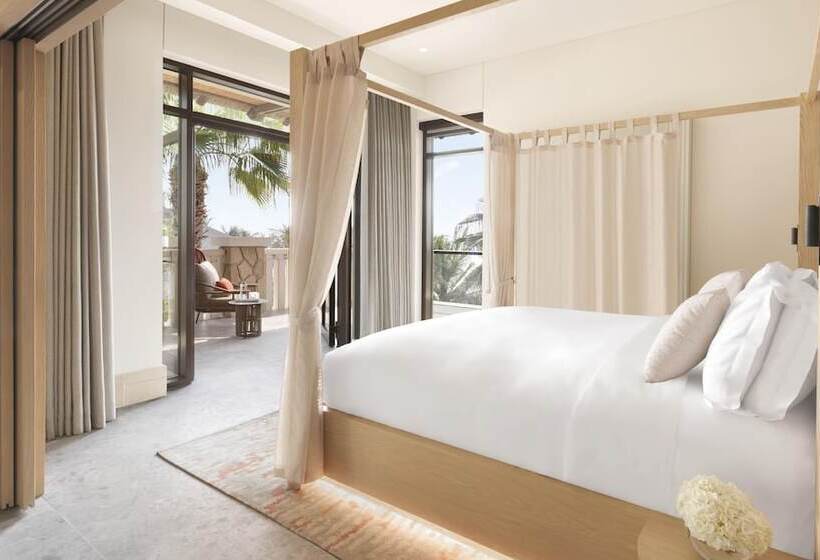 Люкс Кровать Кинг, Sofitel Dubai The Palm Resort & Spa