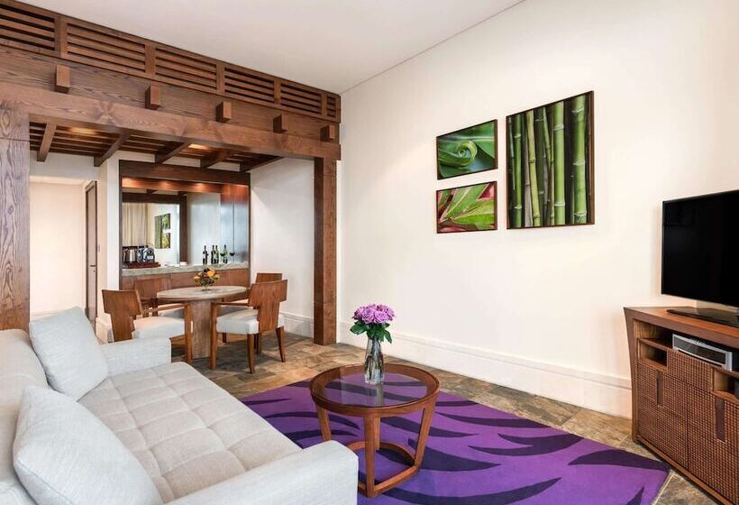 سوئیت کلاب, Sofitel Dubai The Palm Resort & Spa