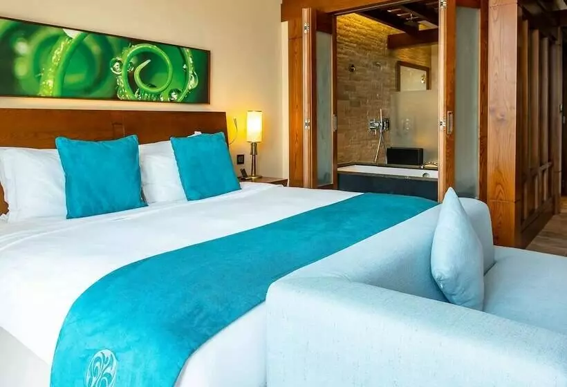 Deluxe-huone Näkymä, Sofitel Dubai The Palm Resort & Spa