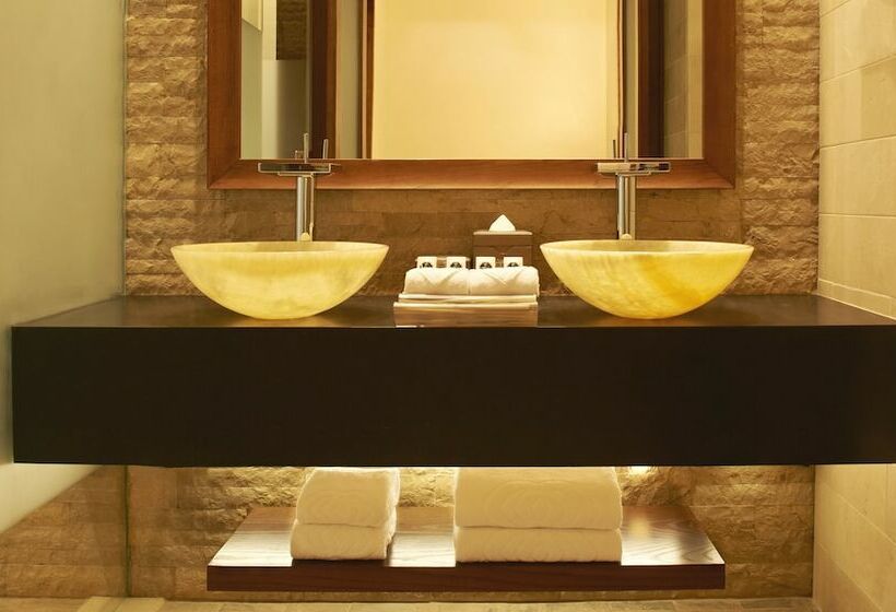 Люкс 2 Спальни, Sofitel Dubai The Palm Resort & Spa